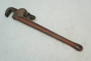 lot 143 image: Pipe wrench