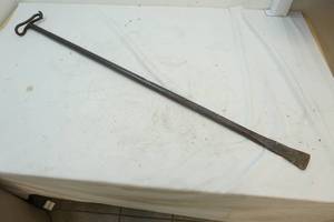 lot 168 image: Ice pick pry bar