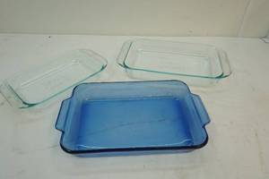 lot 188 image: Cake pans