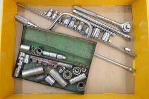lot 198 image: Tools