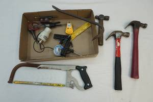 lot 211 image: Tools