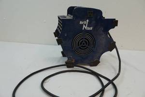 lot 69 image: Portable fan