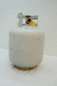 lot 76 image: Propane tank