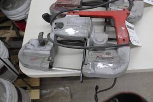 lot 174 image: Milwaukee 6230 Bandsaw Heavy Duty