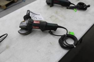 lot 154 image: Metabo WP7-115 QuickProtect 4-12 Grinder 900W