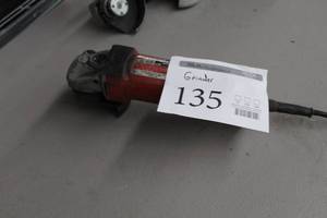 lot 135 image: Milwaukee 6148 4-12 Sander-Grinder Heavy Duty