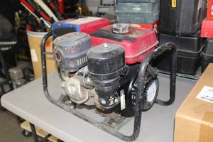 lot 113 image: Honda EG3500X Generator, Gas
