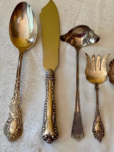 lot 101 image: Six Various Sterling Silver Utensils