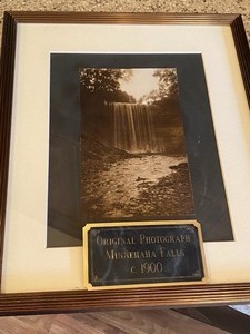 lot 33 image: Original Antique Photograph of Minnehaha Falls Circa 1900