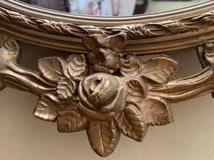 lot 174 image: Vintage Gold Floral Design Wall Mirror