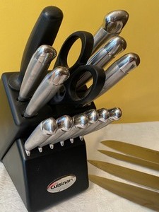 lot 238 image: Cutlery Variety