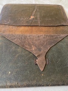 lot 227 image: Early 1900s Leather Wallet