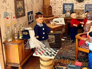 lot 189 image: Diorama- Practicing the Prayer and Songs for a Hanukkah Party