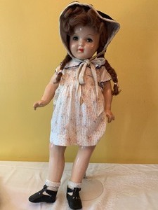 lot 130 image: Vintage Doll
