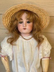 lot 132 image: Vintage JD Kestner Doll #154