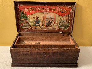 lot 156 image: Early 1900s Boys Favorite Chest No. 290
