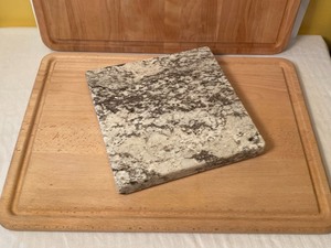 lot 287 image: Kitchen Essentials