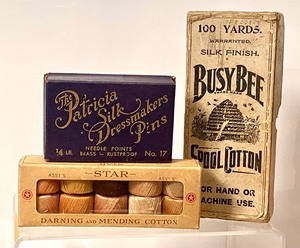 lot 291 image: Vintage Sewing Notions
