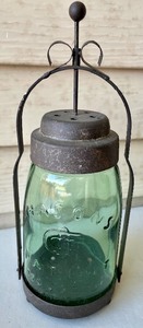 lot 381 image: Greens Colored Home Decor Items