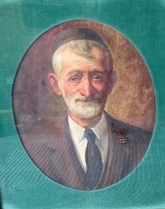 lot 390 image: Vintage Framed Portraits