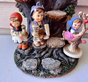 lot 369 image: Hummel Figurine Tree