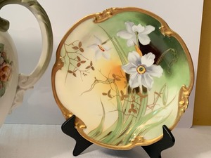 lot 221 image: Vintage Floral Ceramic Pitcher and Decorative Painted Plate