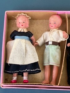 lot 411 image: Six Miniature Celluloid Dolls