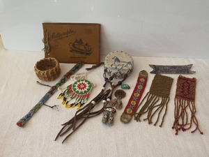lot 415 image: Vintage Native American Items including Beadwork