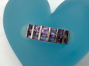 lot 449 image: Sterling and Amethyst Ring