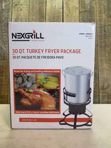 Nexgrill 30 Qt. Turkey Fryer Package