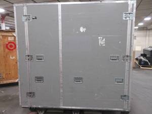 lot 1 image: Huge Rolling Rack Cabinet 86 x 47 x 88 with a Ramp