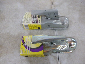 lot 9 image: 2 Valley Couplers