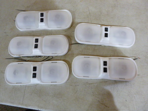lot 50 image: 5 Fish HouseCamper Lights