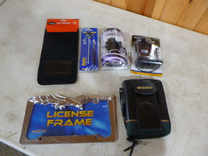lot 56 image: Automotive Accessories