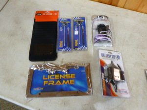 lot 57 image: Automotive Accessories