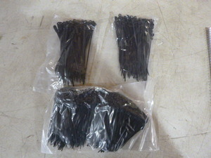 lot 60 image: 4 Packs of Zip Ties