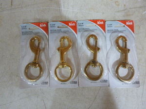 lot 92 image: 4 Koch Bolt Snap, Swivel Clasps