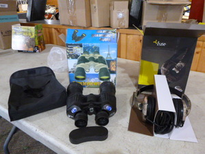 lot 113 image: Binoculars and Headphones