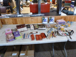 lot 189 image: Lot of Office Supplies