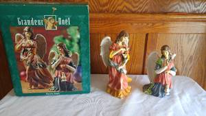 lot 162 image: Grandeur Noel Nativity Angels.