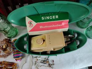 lot 179 image: Vintage Singer Buttonholer and more