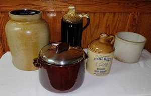 lot 196 image: Pottery Jugs, Crocks (5)