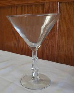 lot 215 image: NEW Libby Shazam Martini Glasses (12)