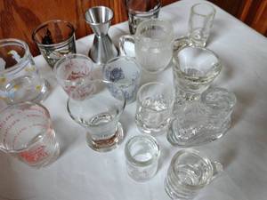 lot 279 image: Shot Glass Collection.