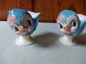 lot 281 image: Vintage Lefton Bluebird Egg Cup - Blue Bird of Happiness (2)