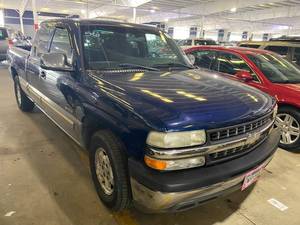 2002 Chevrolet Silverado 1500 LS 2wd