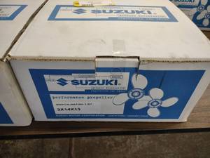 lot 31 image: Suzuki Aluminum Propeller, 3x14X13,...