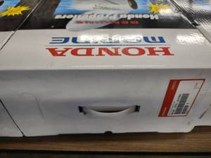 lot 36 image: Honda Stainless Steel Propeller, 3x...