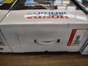 lot 41 image: Honda Aluminum Propeller, 3x13.5x15...