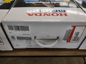 lot 46 image: Honda Aluminum Propeller, 3x13.75x1...